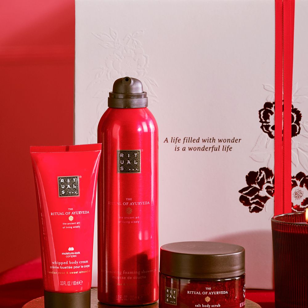 RITUALS THE RITUAL OF AYURVEDA MEDIUM GIFT SET 4 pz