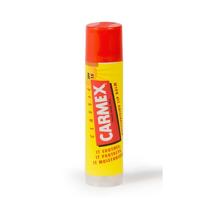 CARMEX CLASSIC bálsamo labial stick SPF15 4,25 g
