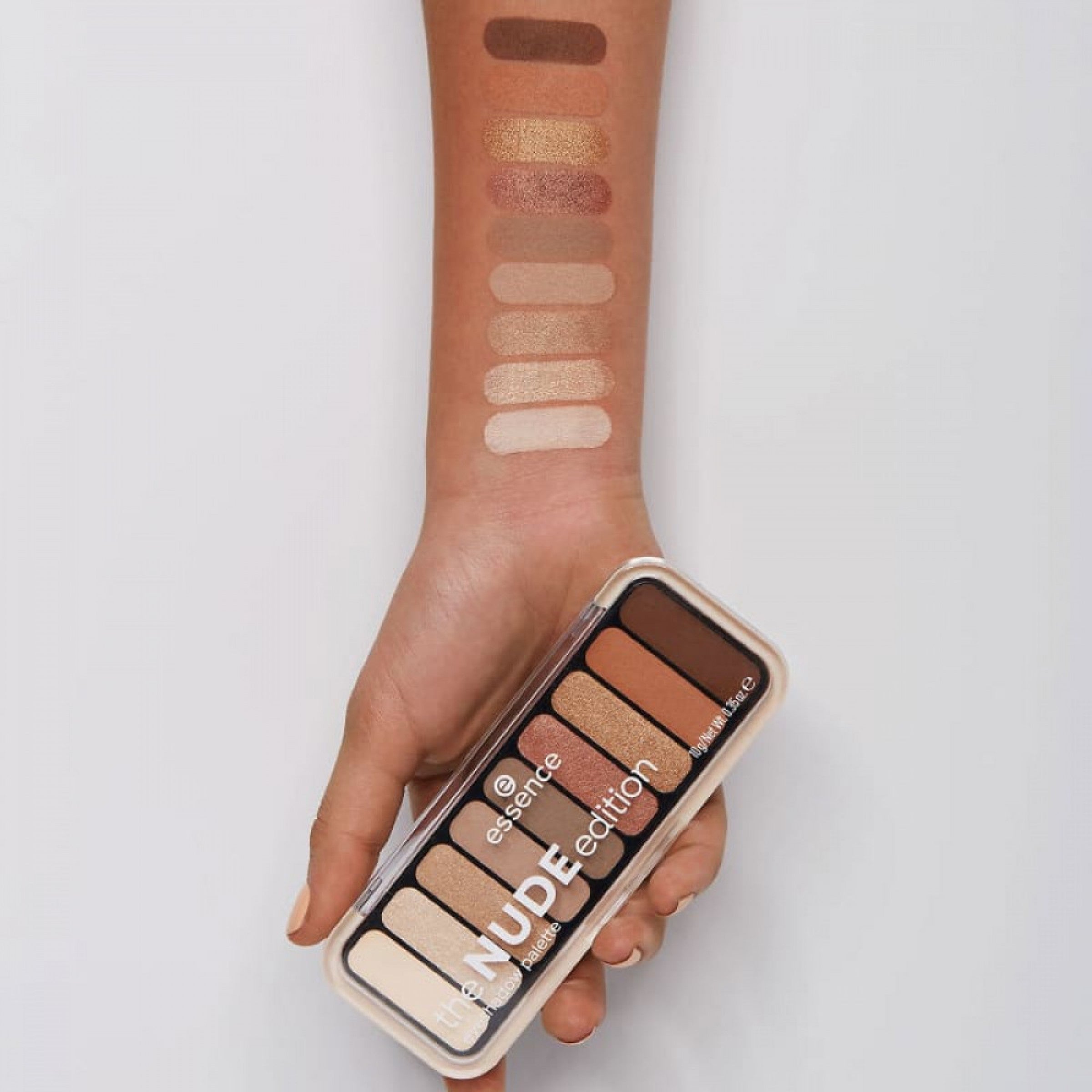 ESSENCE THE NUDE edition shadow palette 10 g