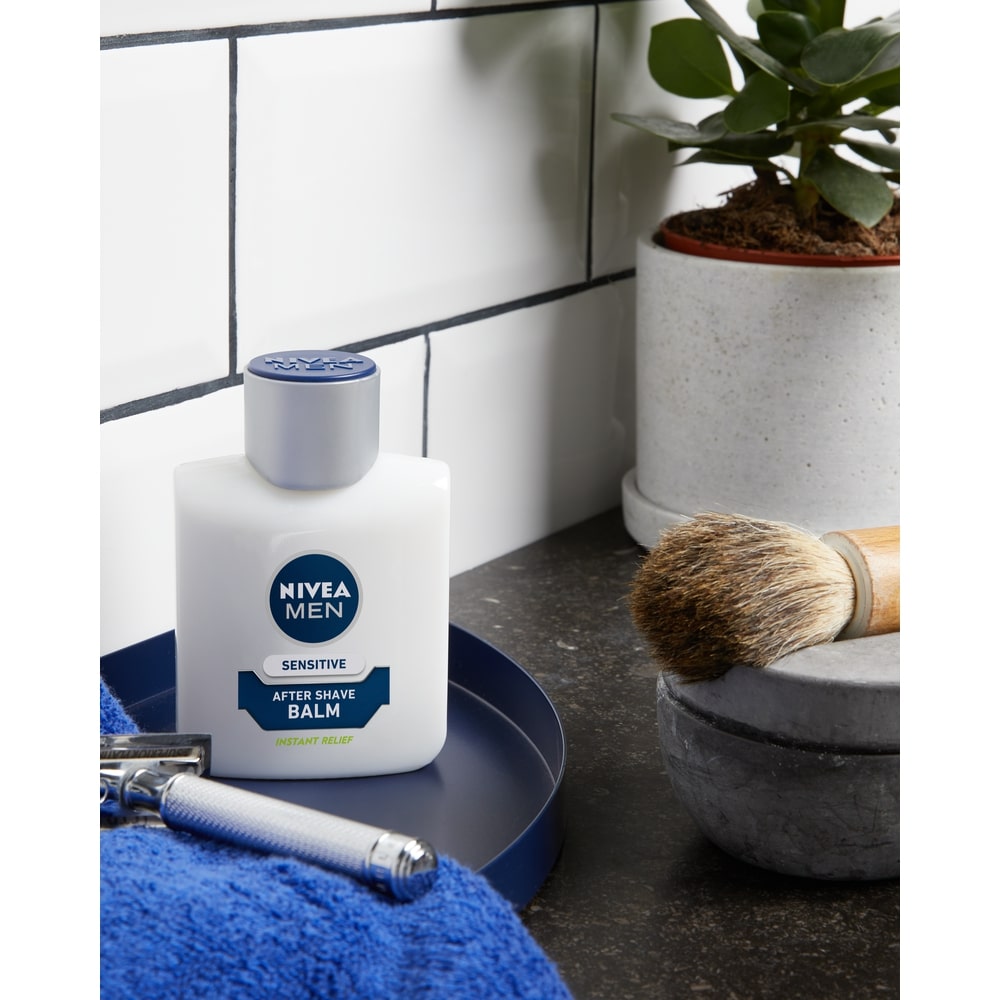 NIVEA MEN SENSITIVE after-shave balm 0% alcohol 100 ml