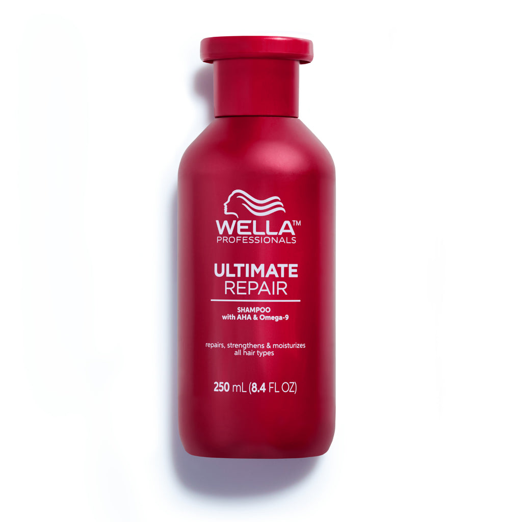 WELLA PROFESSIONALS ULTIMATE REPAIR Shampoo Leggero per Capelli Danneggiati 250 ml