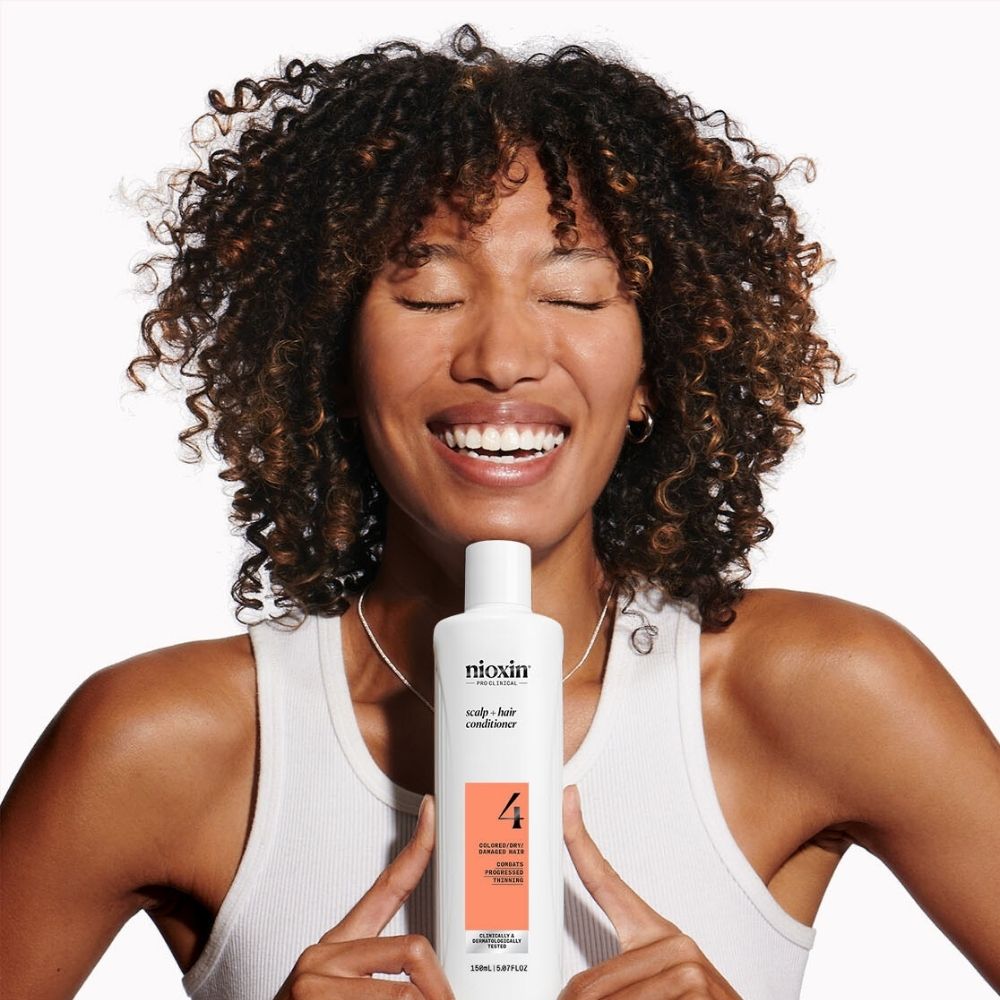 NIOXIN SYSTEM 4 - Kit - Trattamento per Capelli Colorati con Diradamento Avanzato 3 unità