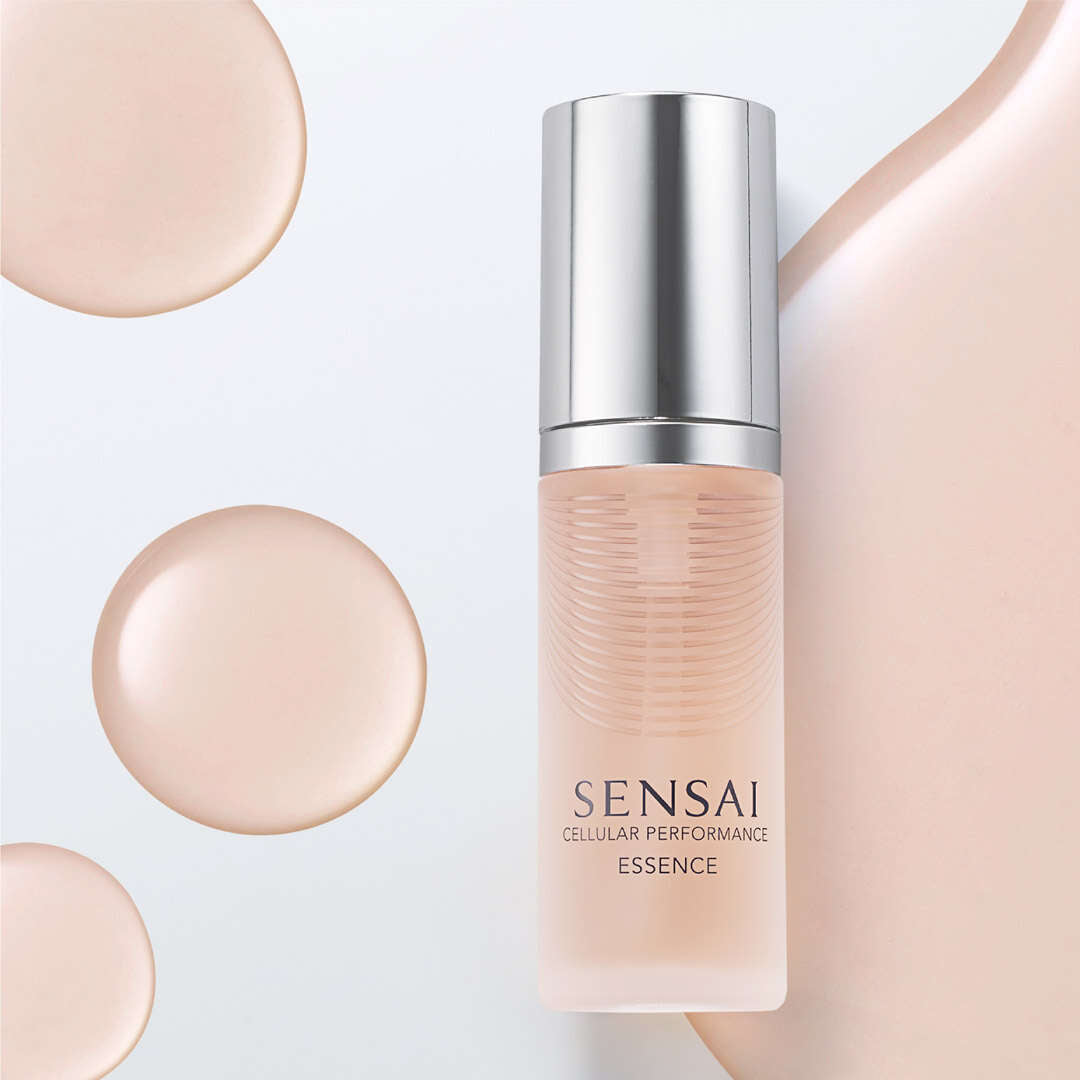 SENSAI CELLULAR PERFORMANCE essence 40 ml