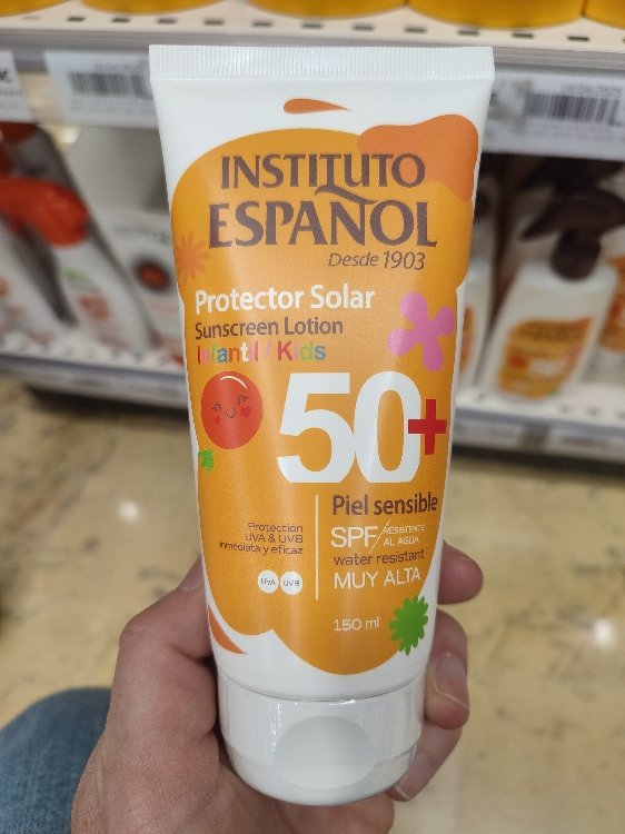 INSTITUTO ESPAÑOL SUN PROTECTOR for children SPF50+ 150 ml