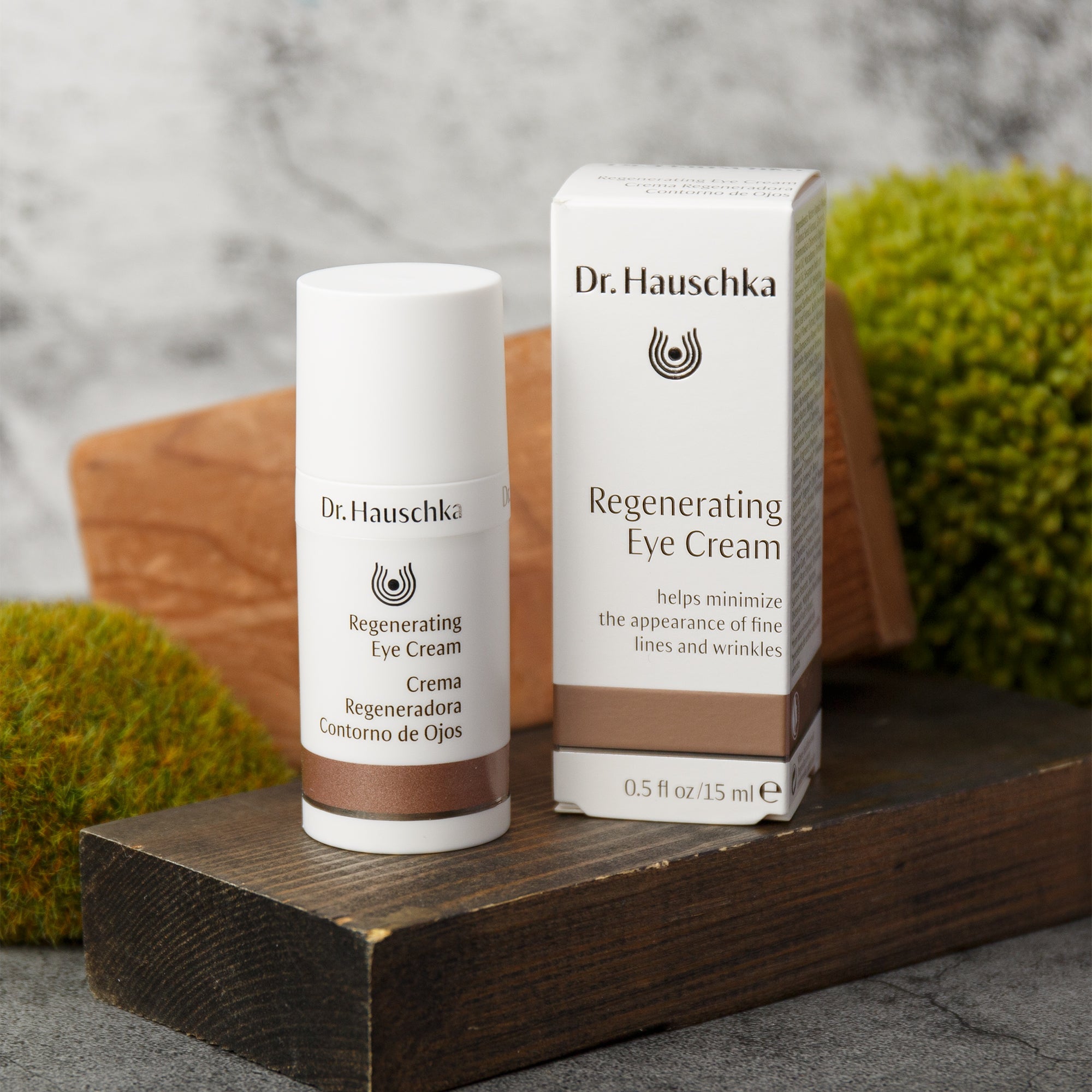 DR. HAUSCHKA Regenerating eye contour cream 15 ml
