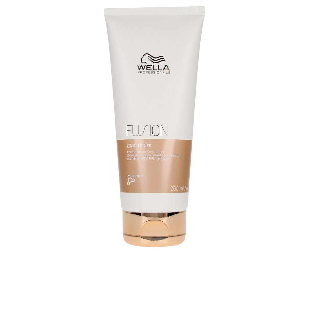 WELLA PROFESSIONALS FUSION Intense Repair Conditioner for Damaged Hair 200 ml
