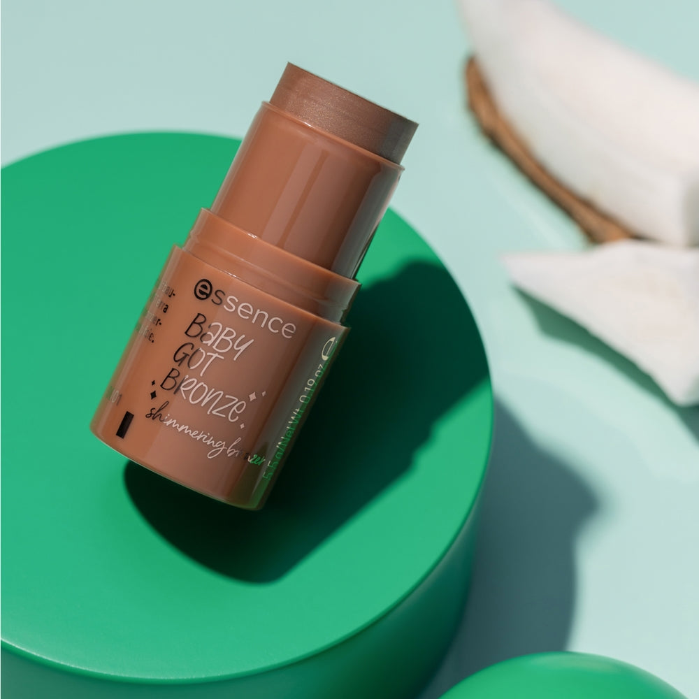 ESSENCE BABY GOT BRONZE Glow Stick Bronzer #20 - Holiday Glow 5,5g