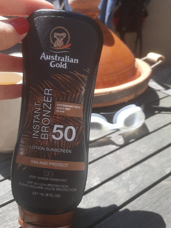 Écran solaire AUSTRALIAN GOLD SPF50 en lotion avec auto-bronzant 237 ml