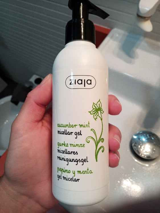 ZIAJA CUCUMBER AND MINT micellar cleansing gel 200 ml