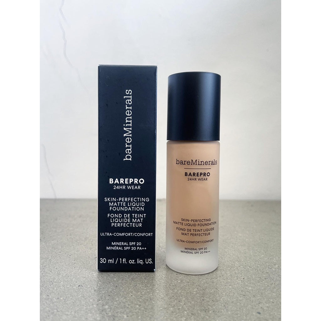 BARE MINERALS BAREPRO 16HR WEAR Correttore Opacizzante Perfezionatore Tonalità Media 300 Calda 7.5 ml