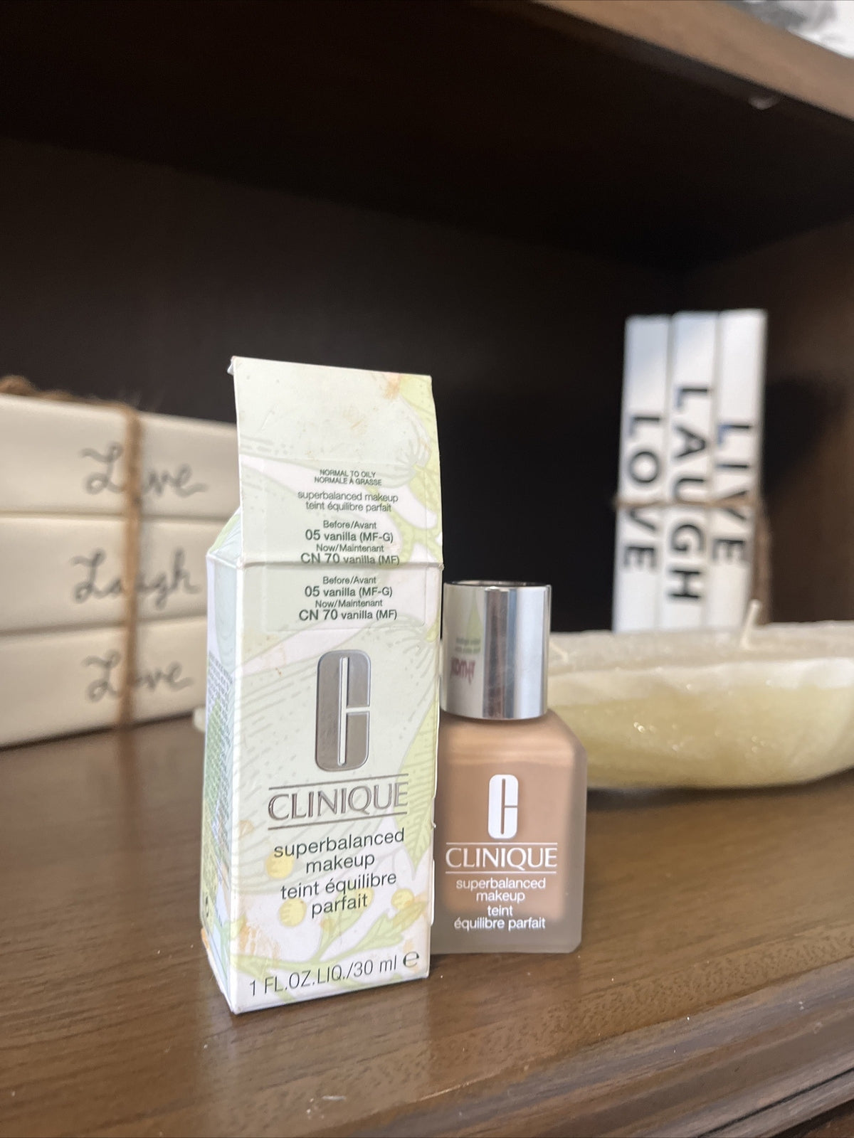 CLINIQUE SUPERBALANCED fluido #05-vaniglia 30 ml